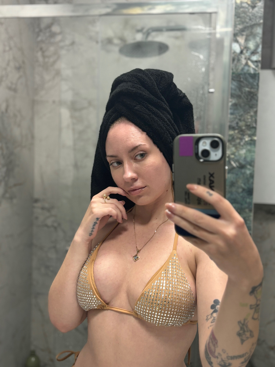 Nude girl KateV in Patna