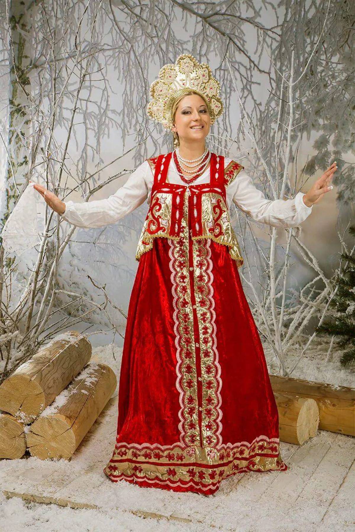 Girls in Slavic costumes in Patna